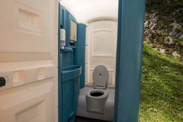 Best Portable toilet rental cost  in Amerin Nyon, CA